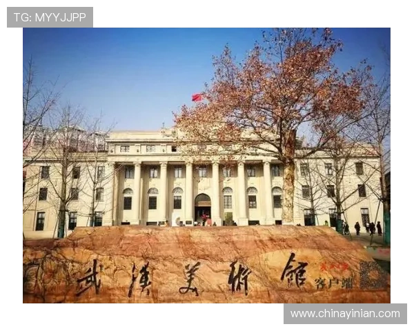 澳门凯旋门600：澳门旅游必打卡的地标建筑，感受城市的繁荣与历史传承